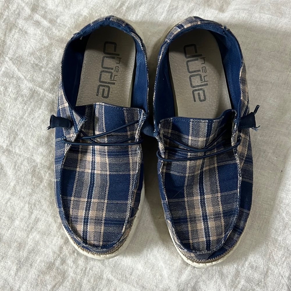 Hey Dude shoes women size 10, blue/beige plaid